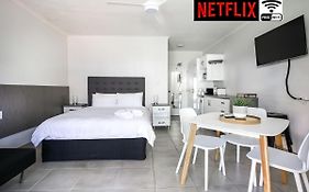 Whitsunstays - The Resort By The Sea